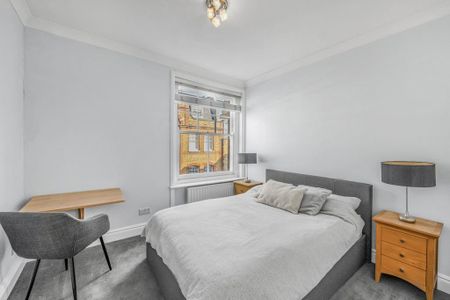 3 bedroom flat to rent - Photo 5