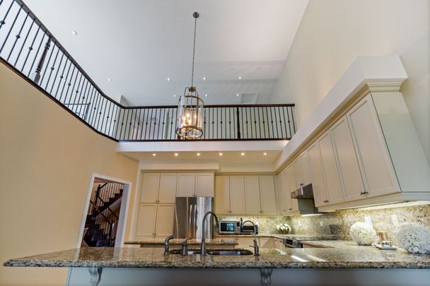 For Lease - 114 Lakeside Vista Way Unit# 401, Markham, Ontario - Photo 1