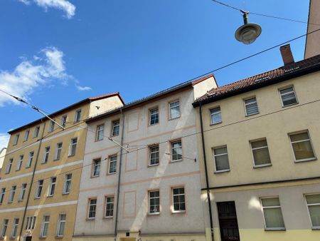 Gemütliche Dachgeschosswohnung mit Sichtbalken zu vermieten! - Foto 4