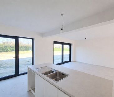 Nieuwbouwwoning met 3 slaapkamers vlakbij de Leie - Foto 4