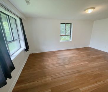 For Lease - 320 Miami Drive Unit# Main floor, Georgina, Ontario - Photo 4