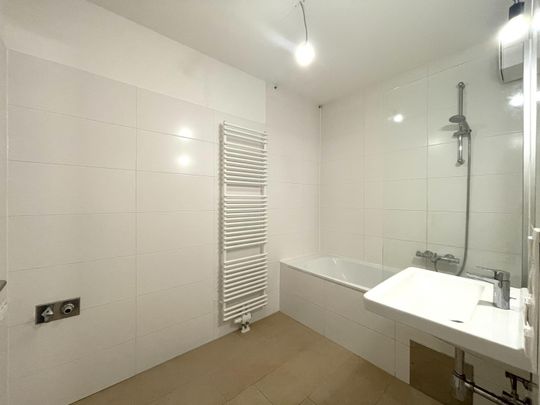 Ruhige 3-Zimmer-Neubauwohnung mit 8m² großer SÜD-Loggia! - Photo 1