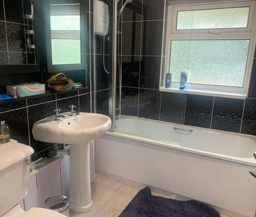 Prior Deram Walk, Coventry, CV4 - Photo 6