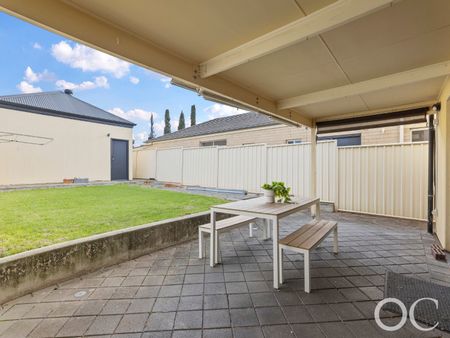 Open the Door to Spacious, Sunlit Townhouse Living in Campbelltown - Photo 5