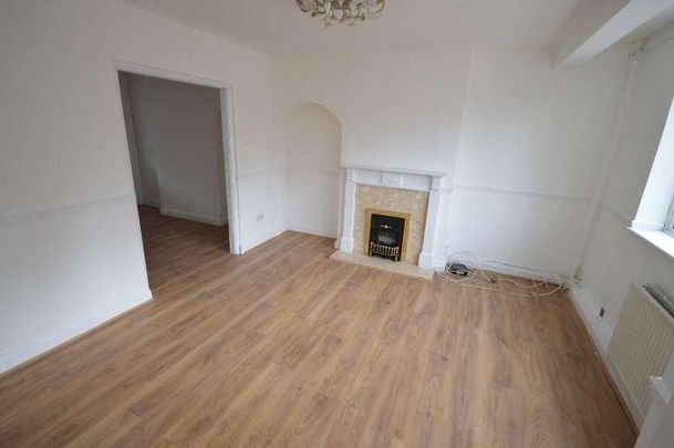 New Road, Dagenham Docks, RM10 - Photo 1