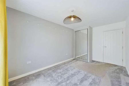 Lancaster House, Apsley - Unfurnished Available Now, HP3 - Photo 2