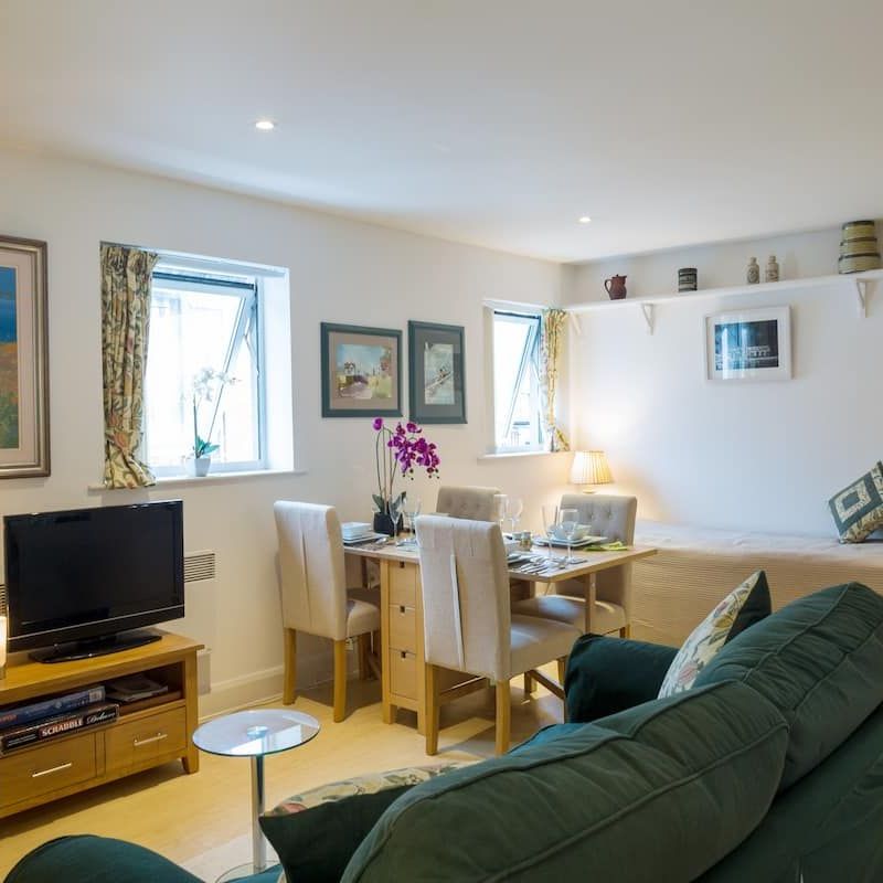 Studio Apartment – Medium Let - Photo 1