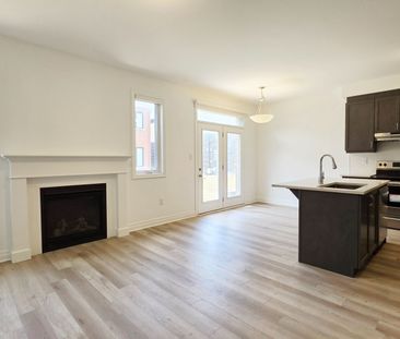 For Lease - 1195 Tanbark Avenue, Oakville, Ontario - Photo 2