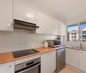 Spacious Abode | Commuters Dream - Photo 2