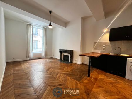Location Appartement 2 pièces 43m² ORLEANS 45000 - Photo 2