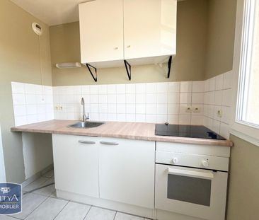 Location Appartement 2 pièces 47m² LOUVROIL 59720 - Photo 3
