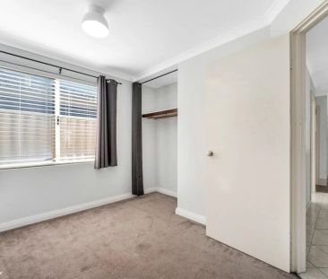 Peaceful Family Living at the End of a Quiet Cul-de-Sac - Photo 4