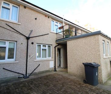 2 bedroom private hall to rent - Photo 5