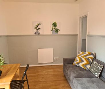 2 bedroom house to rent - Photo 2