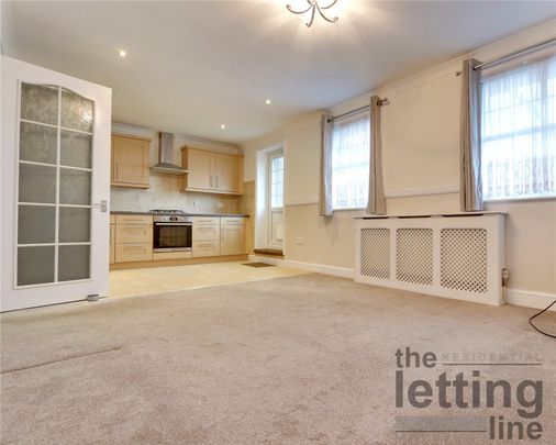Forty Hill, Enfield, Middlesex, EN2 9HT - Photo 1