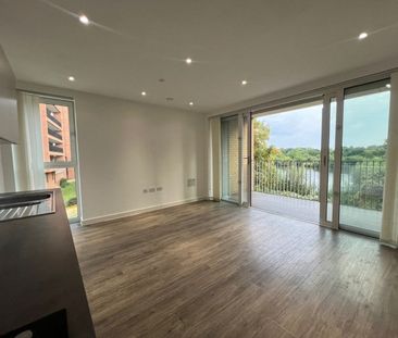 2 Bed Flat, Hawfinch House, NW9 - Photo 6