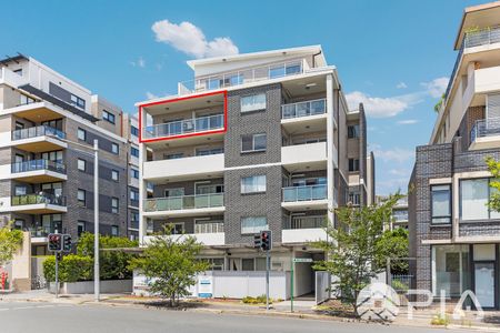 Stylish 2-Bedroom Apartment in the Heart of Ryde - Entrance via 80 Belmore Street, Ryde - Photo 3