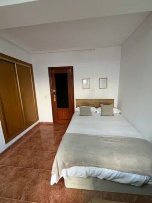 Carrer Campoamor, Valencia, Valencian Community 46021 - Photo 1