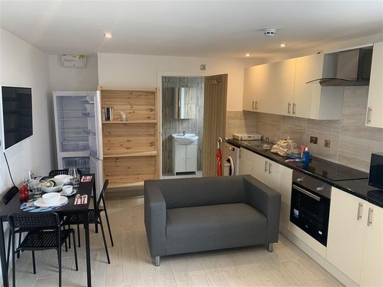 Alfreton Road, Nottingham - Photo 1