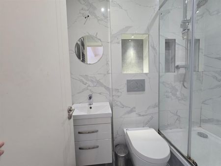 Studio Flat, London, N16 - Photo 4