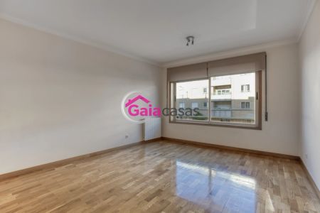 Apartamento T1+1 em condomínio fechado - Photo 5