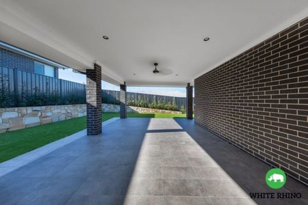 27 Baker Crescent, Googong - Photo 4