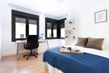 Calle de Raimundo Fernández Villaverde, Madrid, Community of Madrid 28003 - Photo 5