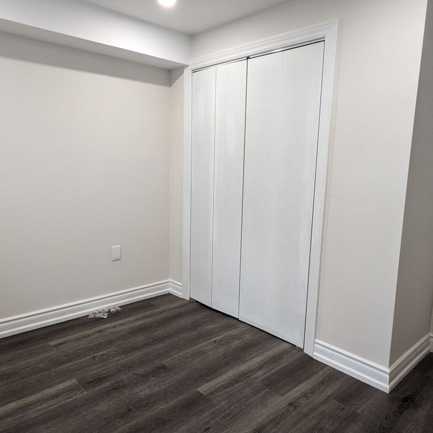 For Lease - 5654 Churchill Meadows Boulevard Unit# Basement Unit, Mississauga, Ontario - Photo 1