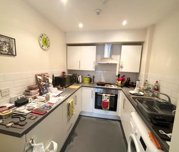 1 bedroom flat to rent - Photo 4