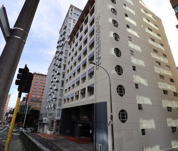 Vic Central - Photo 2