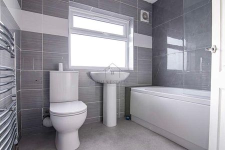 Rushmere Walk, Leicester Forest East, Leicester, Leicestershire, LE3 - Photo 5