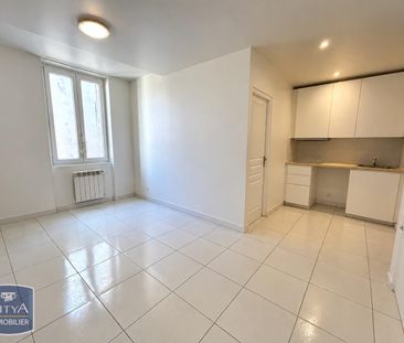 Location Appartement 1 pièce 26m² TOULON 83000 - Photo 1
