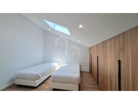 Moradia T3 em Lisboa - Photo 2