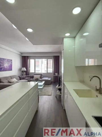 Piso de alquiler en Calle de Leganitos, 35, Palacio - Photo 2