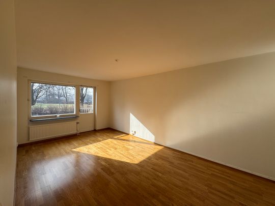 Norra Sjöbogatan 32 – 2 rok (1002) - Foto 1