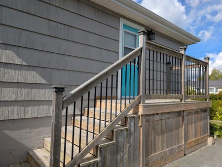 Parkmoor Avenue, Halifax 25-090 - Photo 2