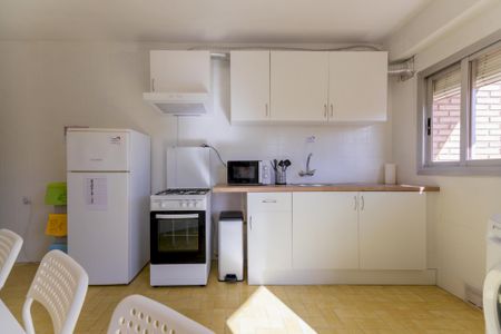 Spacious double room in Valencia - Photo 5