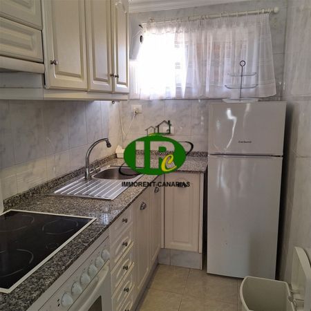 Apartment mit zwei Schlafzimmern und Balkon in San Agustin zu vermieten - Photo 4