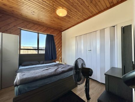 2 Bedroom Flat in Lower Hutt - Photo 4