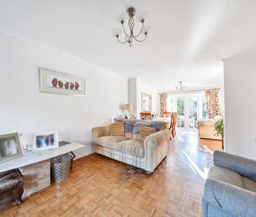 3 bedroom end of terrace house to rent - Photo 3