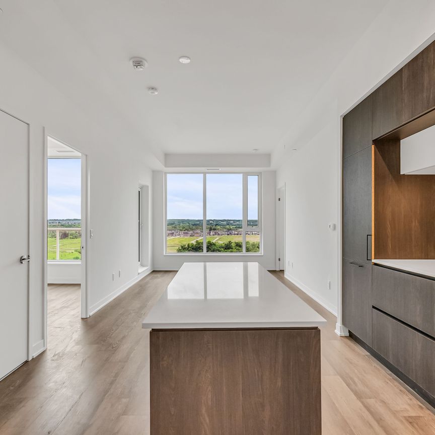 For Lease - 2 David Eyer Road Unit# 1428, Richmond Hill, Ontario - Photo 1