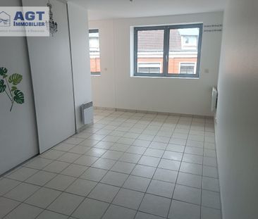 Location Appartement 1 pièce 31m² BEAUVAIS 60000 - Photo 1