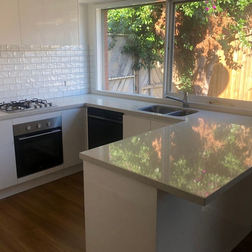 IMMACULATE RENOVATED 3 BEDROOM HOME! - Photo 1