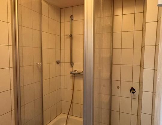 Zentrale Wohnung mit 2 Balkonen in Kaiserslautern - Foto 1