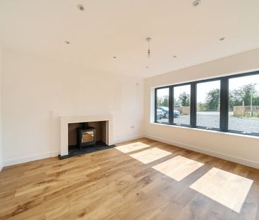 3 bedroom detached house to rent - Photo 2