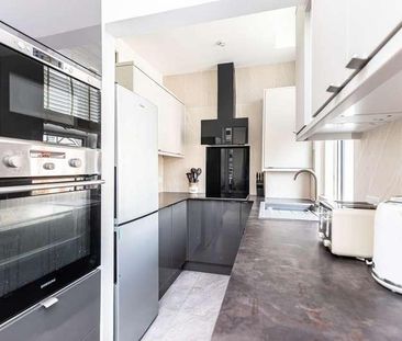 St Johns Road, Bournemouth, BH5 - Photo 3