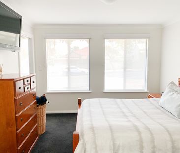 Fully furnished executive living! - Photo 4