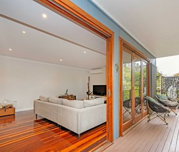 Comfort, Space and Style - The Ideal Svensson Heights Family Home - Photo 5