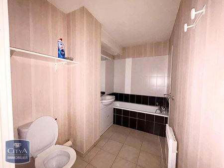 Location Appartement 1 pièce 34m² CHALON SUR SAONE 71100 - Photo 3