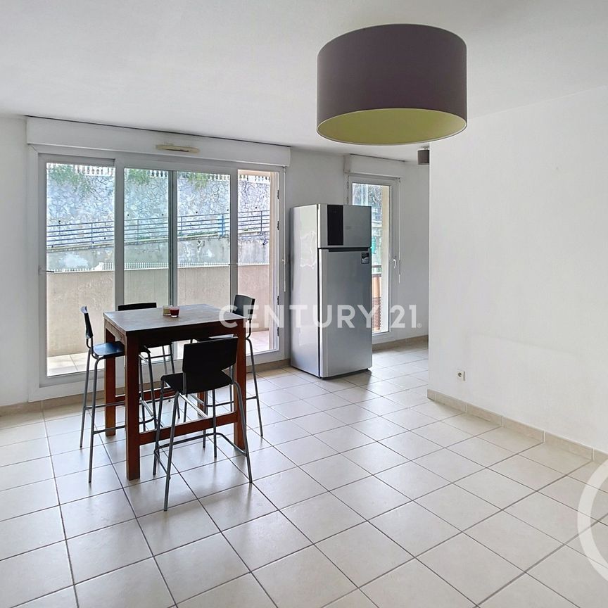Location Appartement 2 pièces 41m² AUBAGNE 13400 - Photo 1